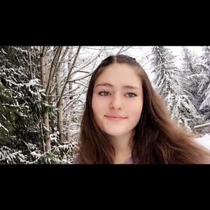 Meet your Posher, Jasmine